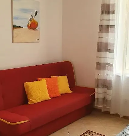 Pensjonacik Ewa Bed & Breakfast *