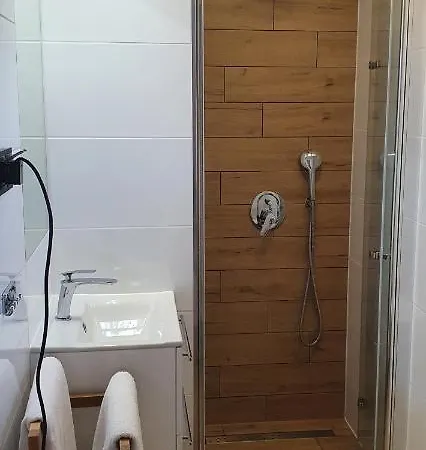 Pensjonacik Ewa Nocleg ze śniadaniem 3*