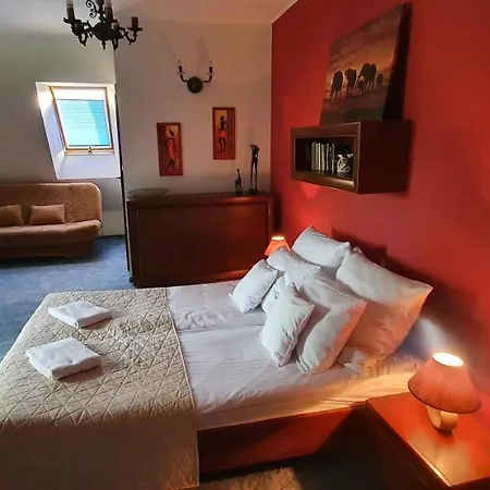 Pensjonacik Ewa Alojamento de Acomodação e Pequeno-almoço 3*