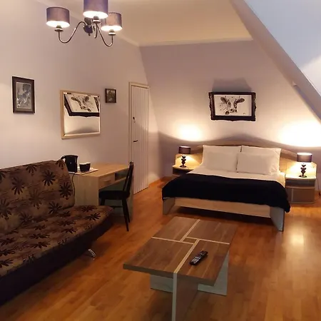 Alojamento de Acomodação e Pequeno-almoço Pensjonacik Ewa Darlowo